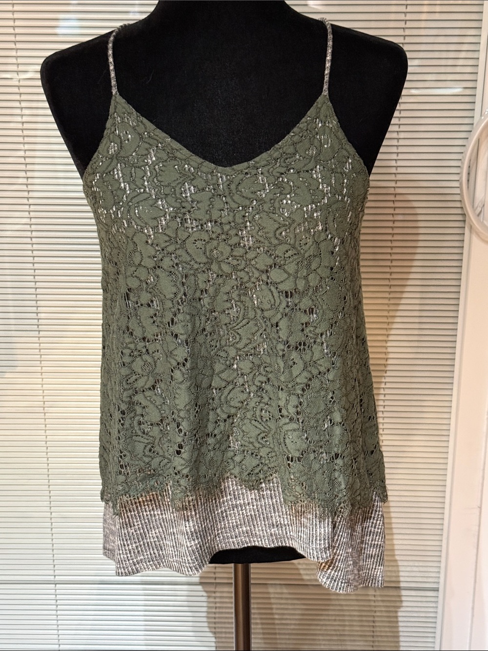 Exhilaration Olive Green Lace Overlay Cami Tank Top (M)
